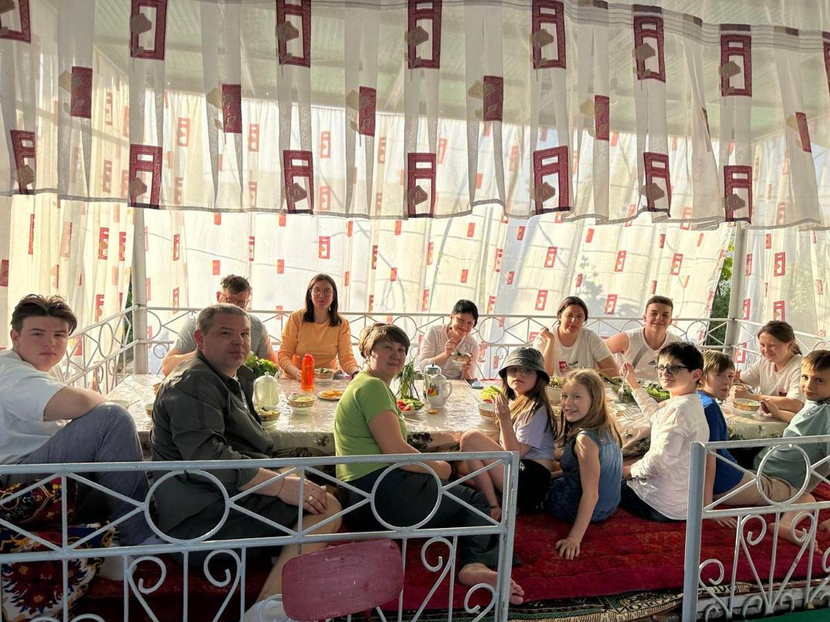 Guest House "Nika", Nukus Zewnętrze zdjęcie