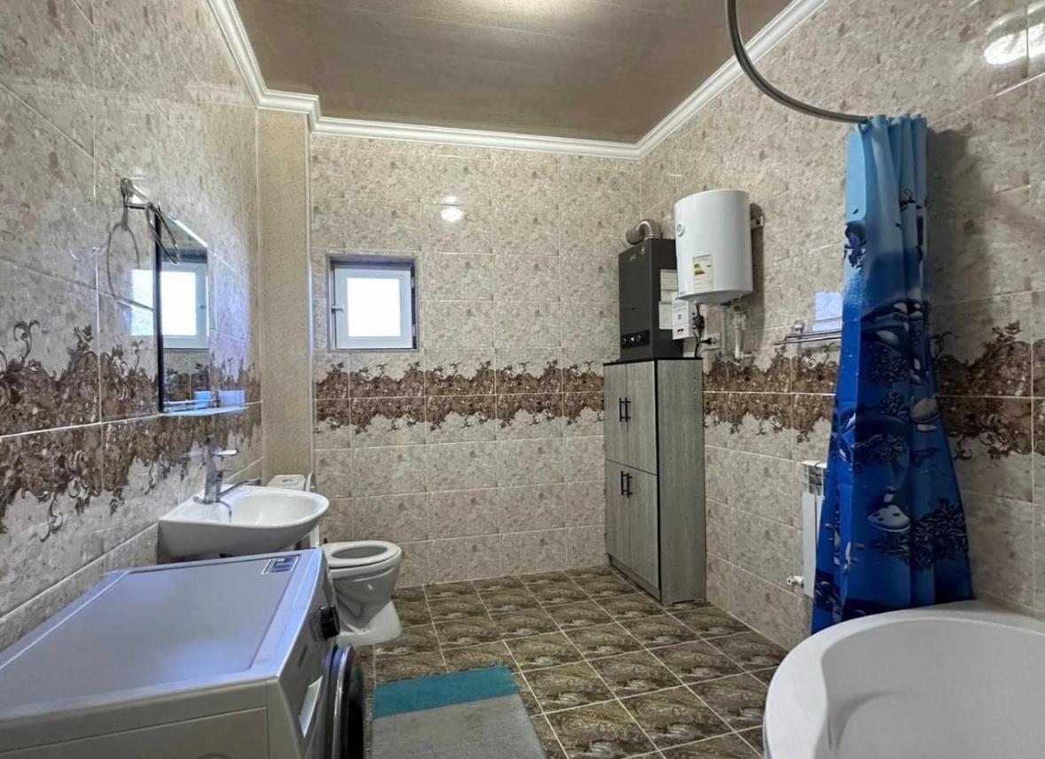 Guest House "Nika", Nukus Zewnętrze zdjęcie
