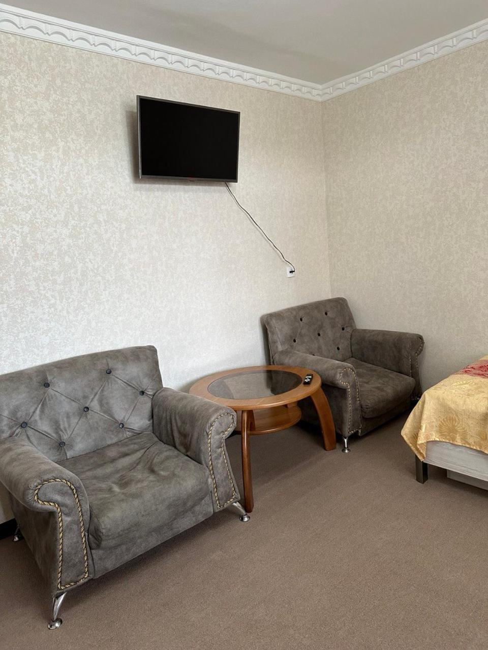 Guest House "Nika", Nukus Zewnętrze zdjęcie
