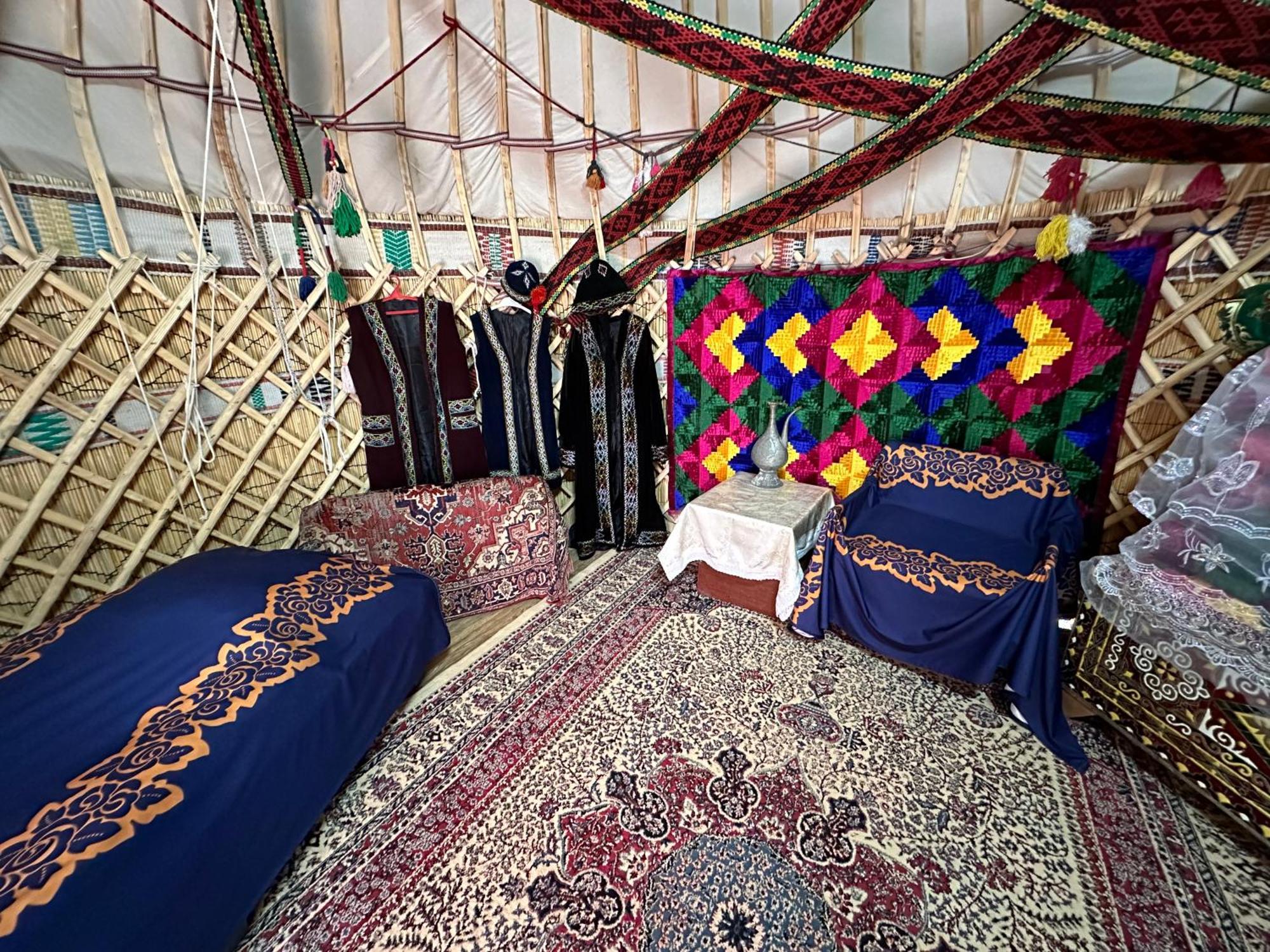 Guest House "Nika", Nukus Zewnętrze zdjęcie